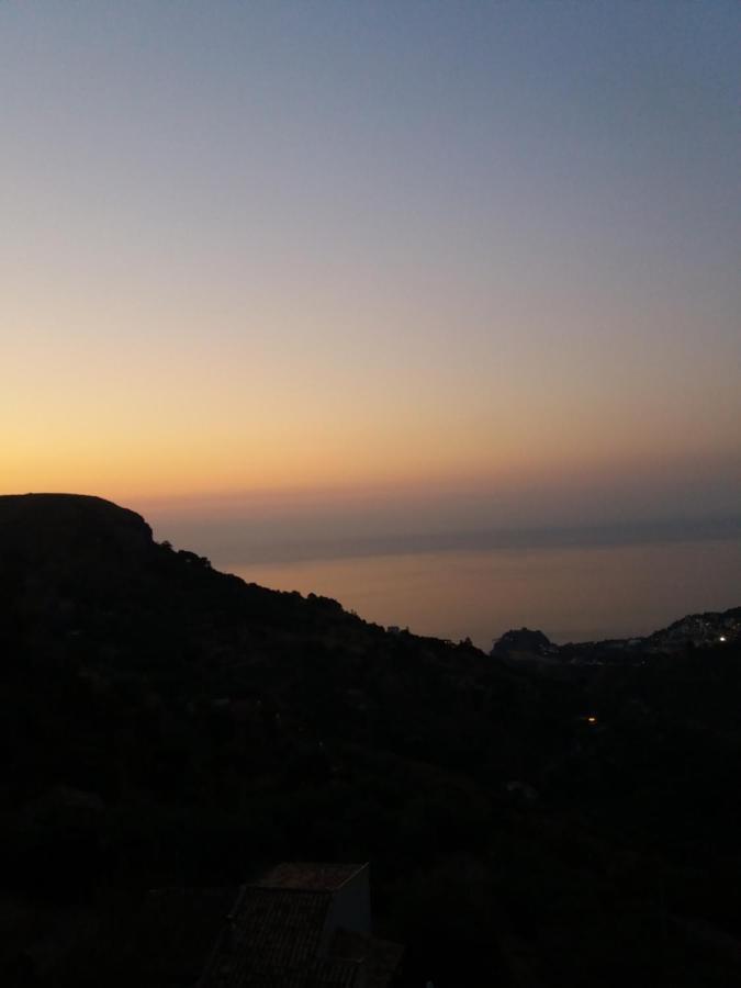 Le Stelle Di Casa Leonardo Villa Castelmola Buitenkant foto